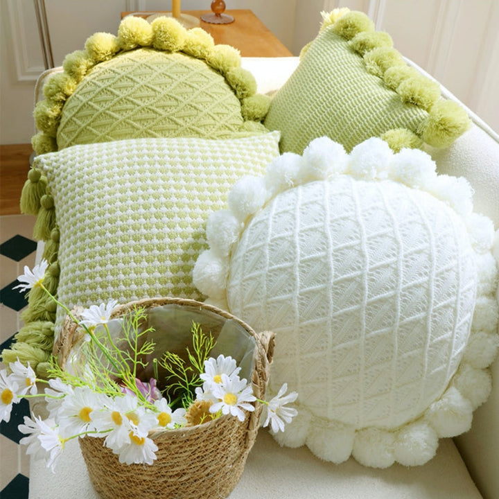 ニットタッセルクッション kocol