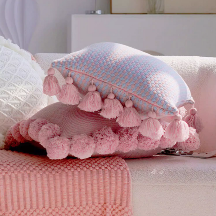 ニットタッセルクッション kocol