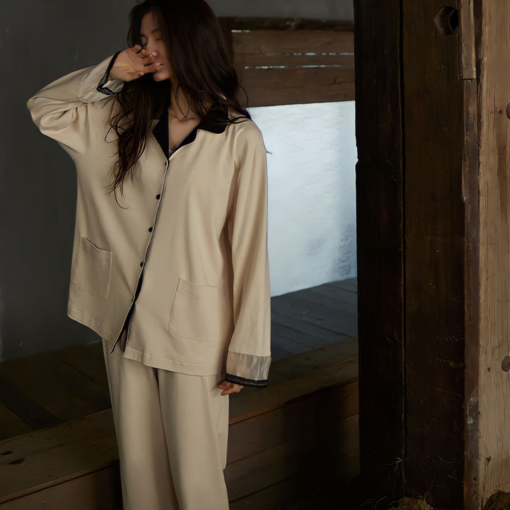 コントラストカラーシースルーてろてろパジャマ