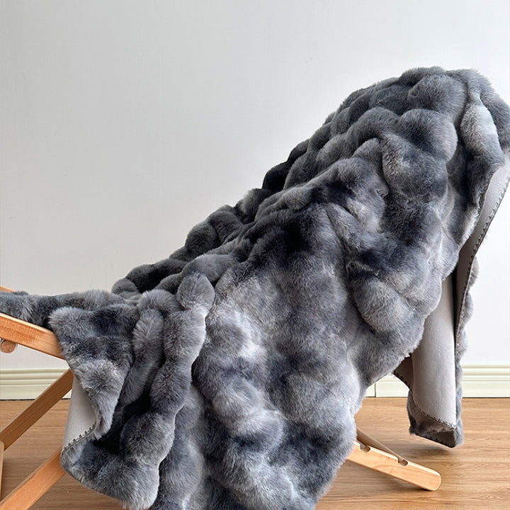 Fluffy imitation fur blanket