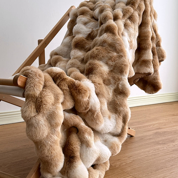 Fluffy imitation fur blanket