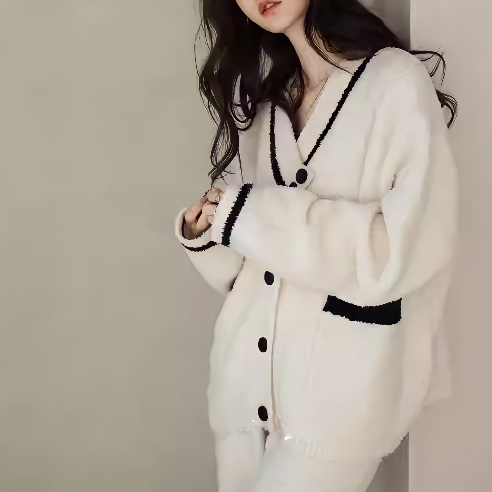 ふわもこブラックラインルームウェア