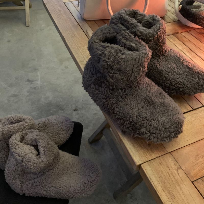 ユニセックス もこもこ ルームシューズ ブーツ kocol