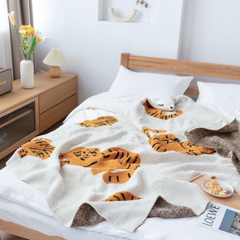 ゆるタイガーイラストブランケット kocol