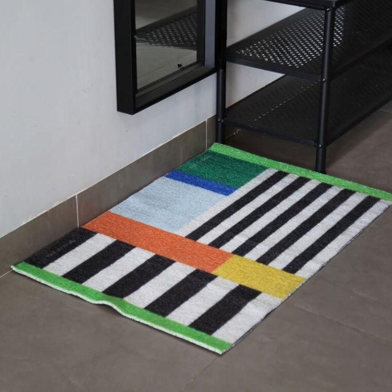 モダンカラフルドアマット　ブラック kocol