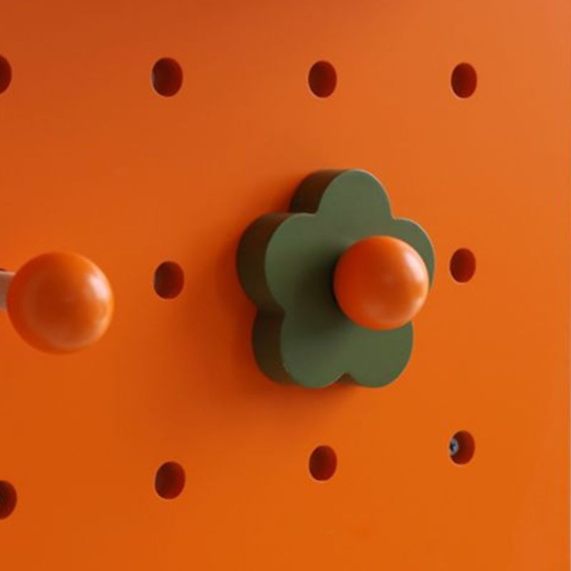 アーチ型有孔ボード壁収納 