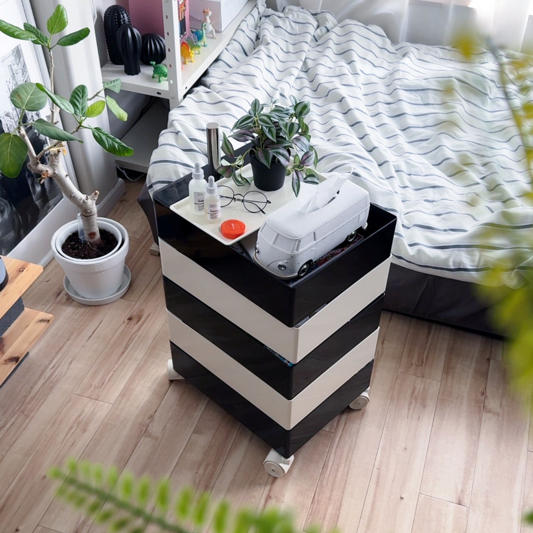 360°回転カラフルコンテナデスクワゴン kocol