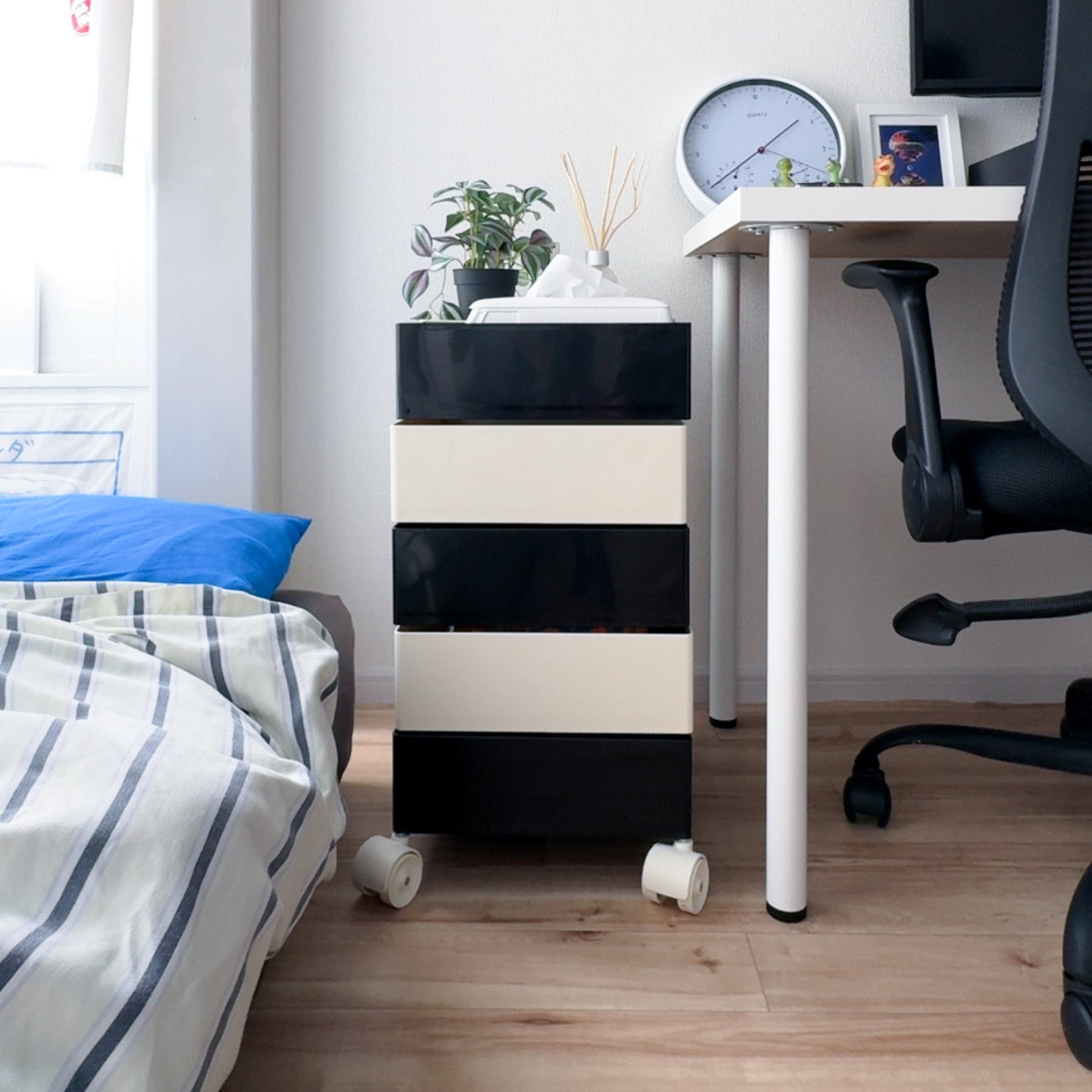 360°回転カラフルコンテナデスクワゴン kocol