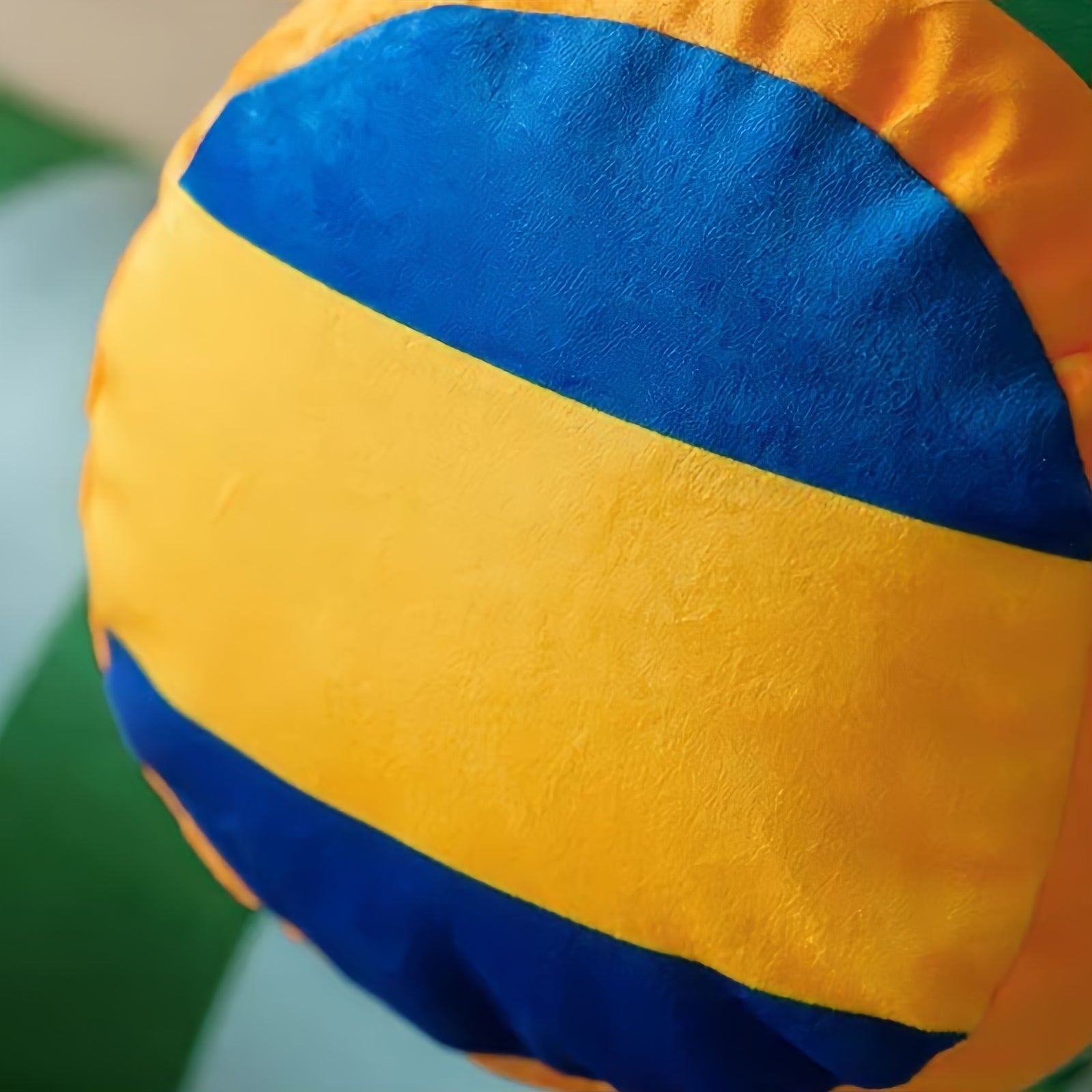 Multi-stripe colorful cushion