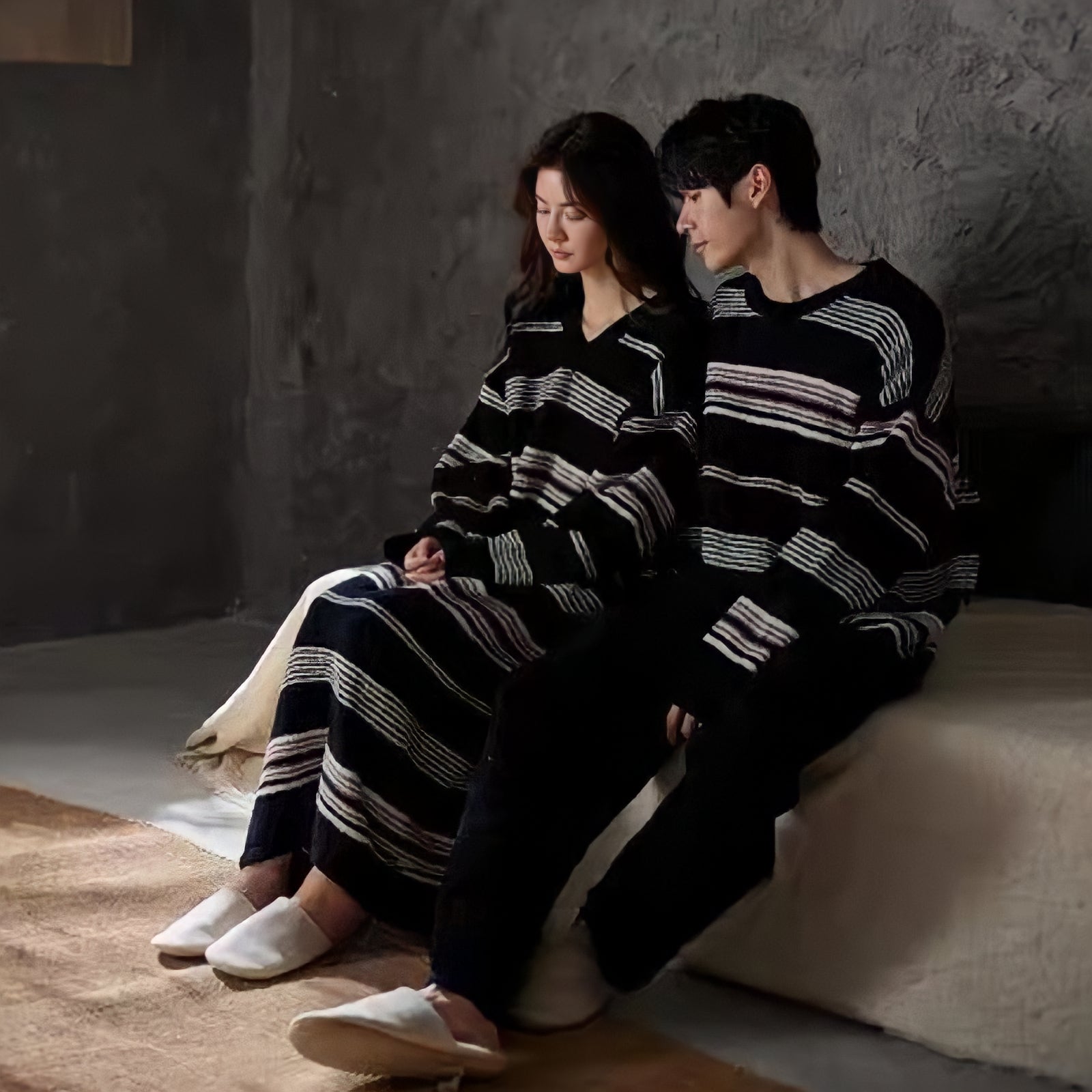 Fluffy multi-color dark striped loungewear