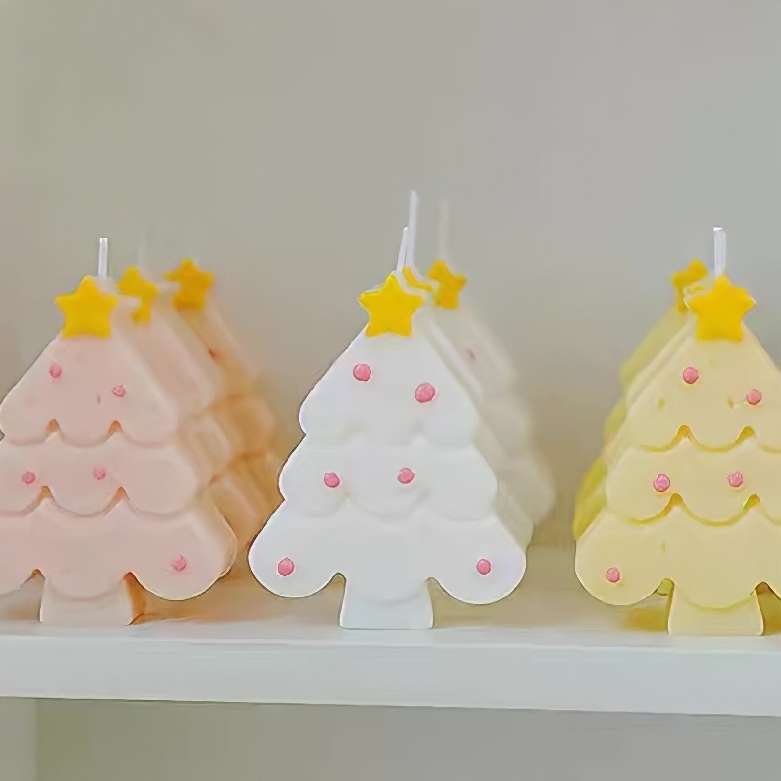 Macaron-colored Christmas tree candle