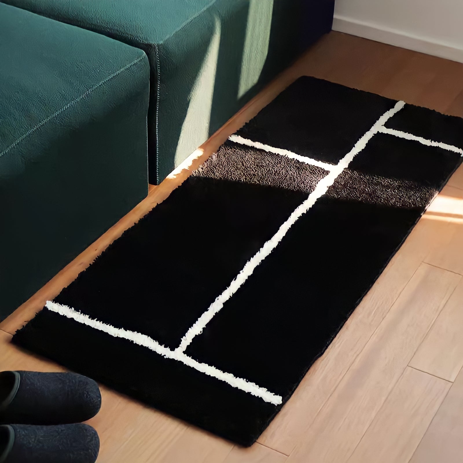 Simple White Line Long Rug Mat