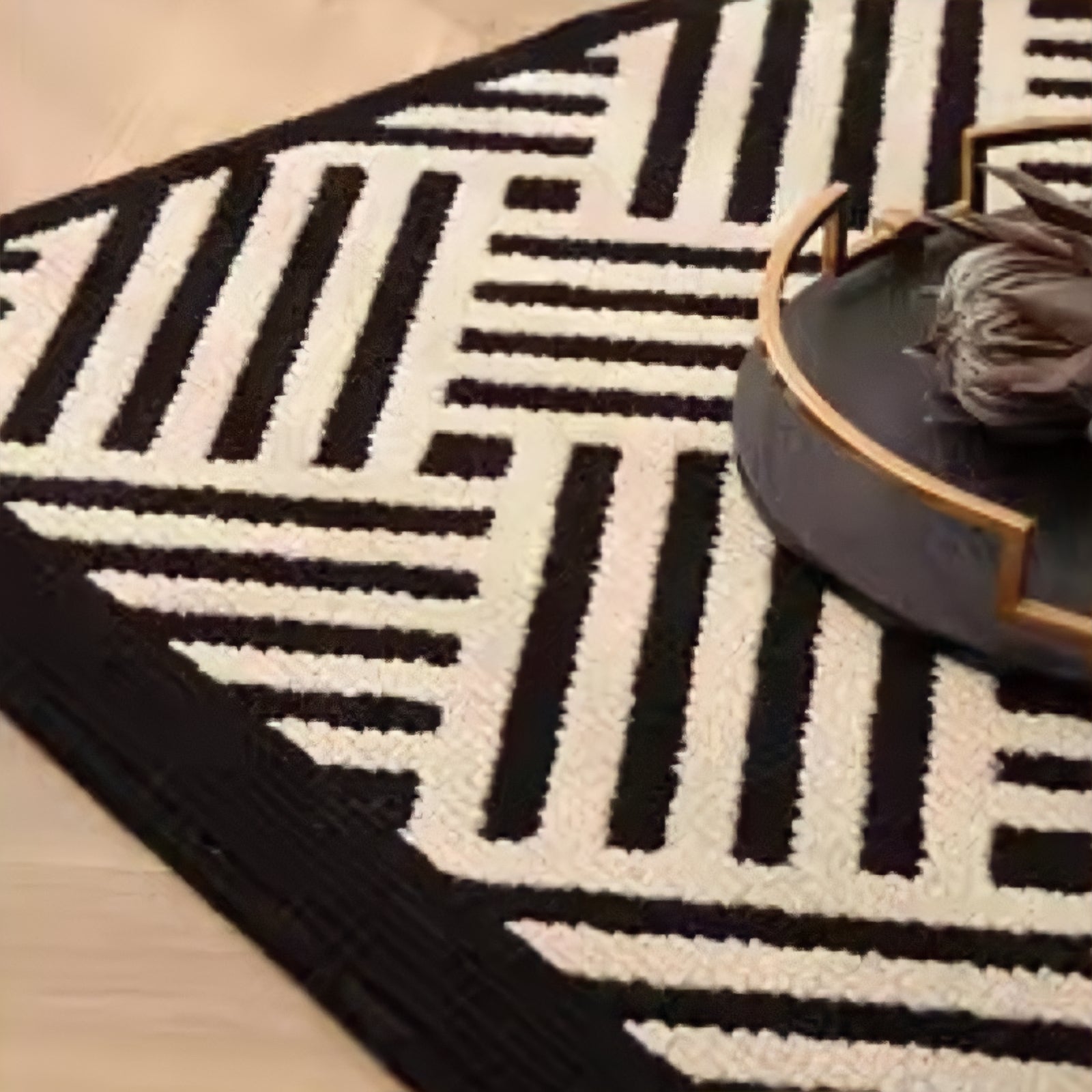 Line Pattern Rug Carpet