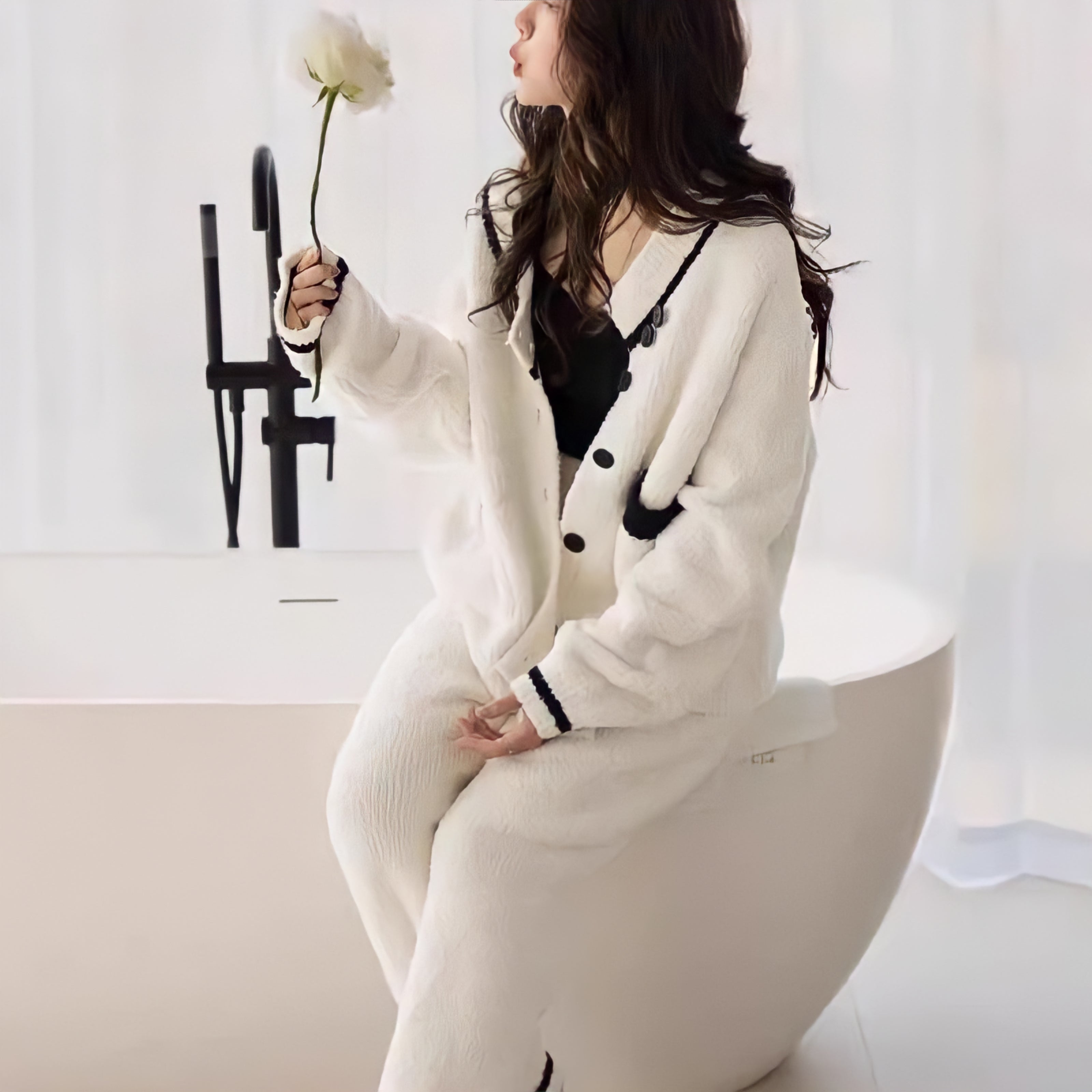 ふわもこブラックラインルームウェア