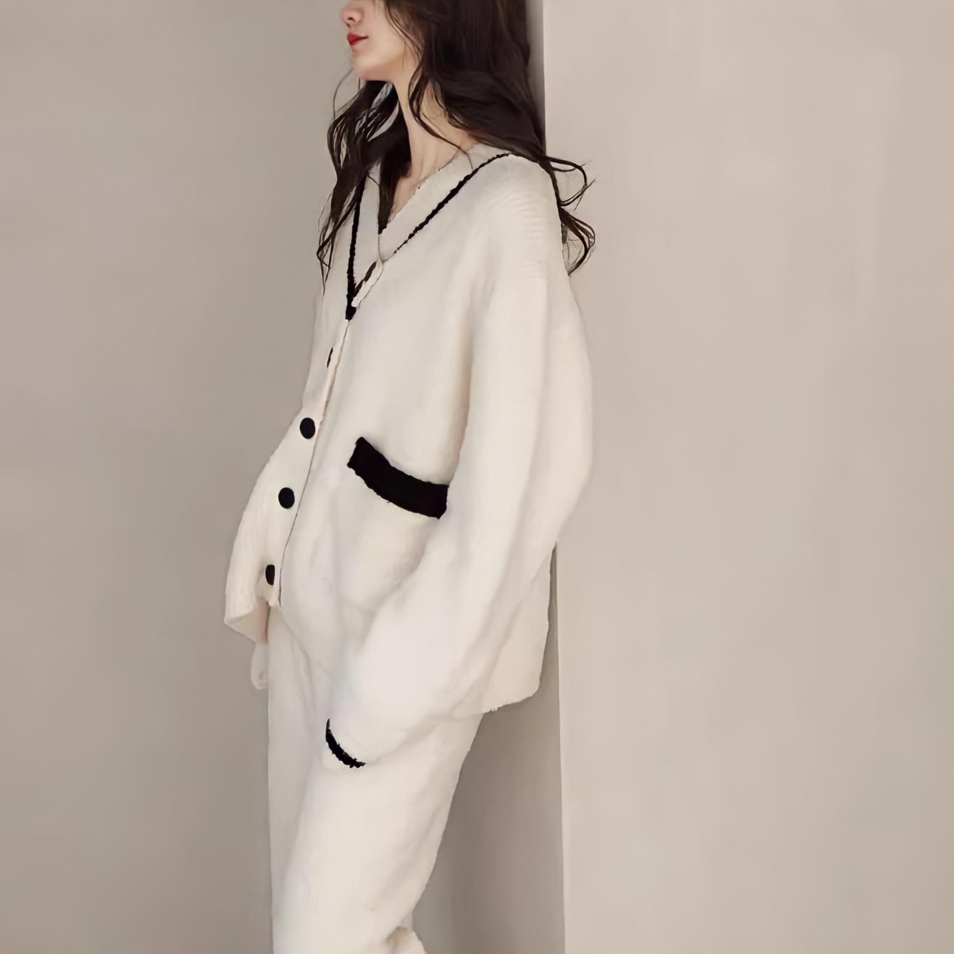 ふわもこブラックラインルームウェア