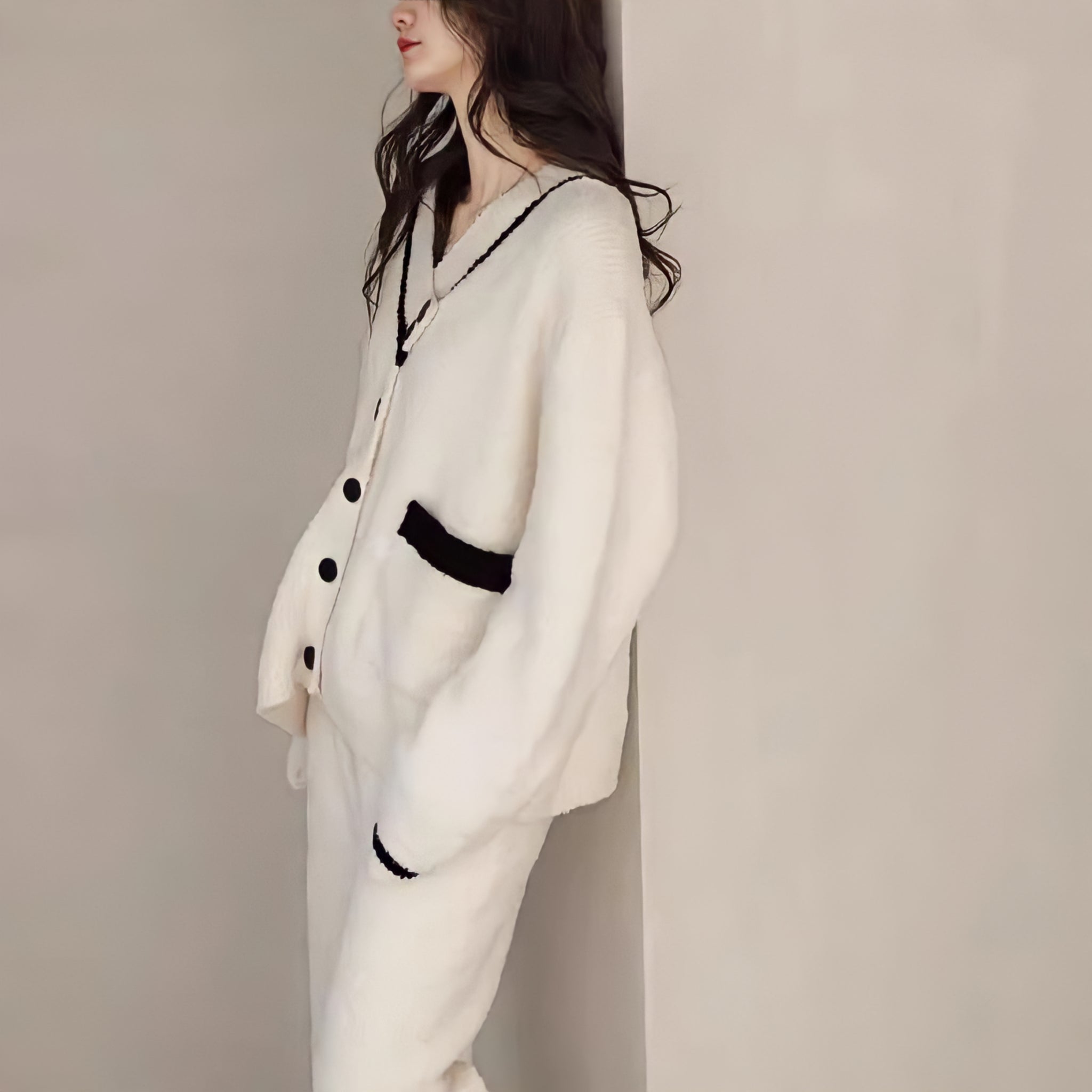 ふわもこブラックラインルームウェア