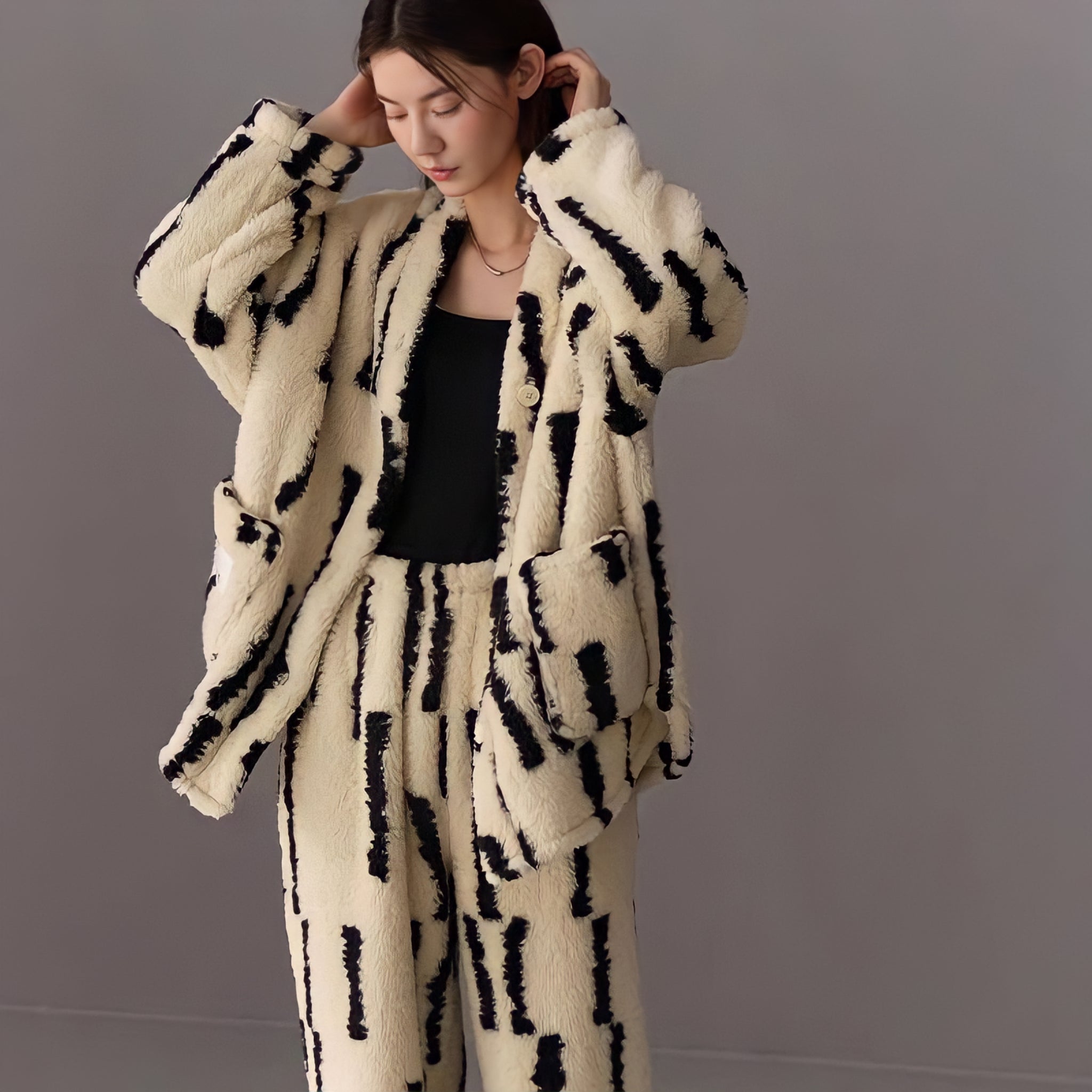 ヘビーふわもこストライプルームウェア