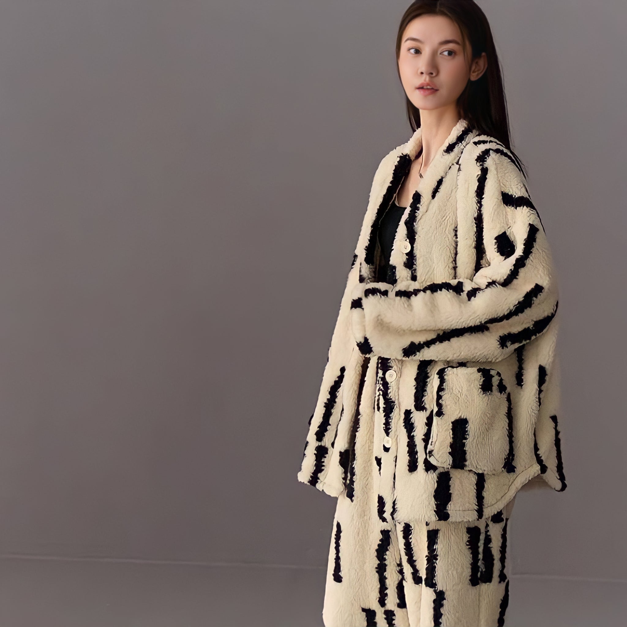 ヘビーふわもこストライプルームウェア