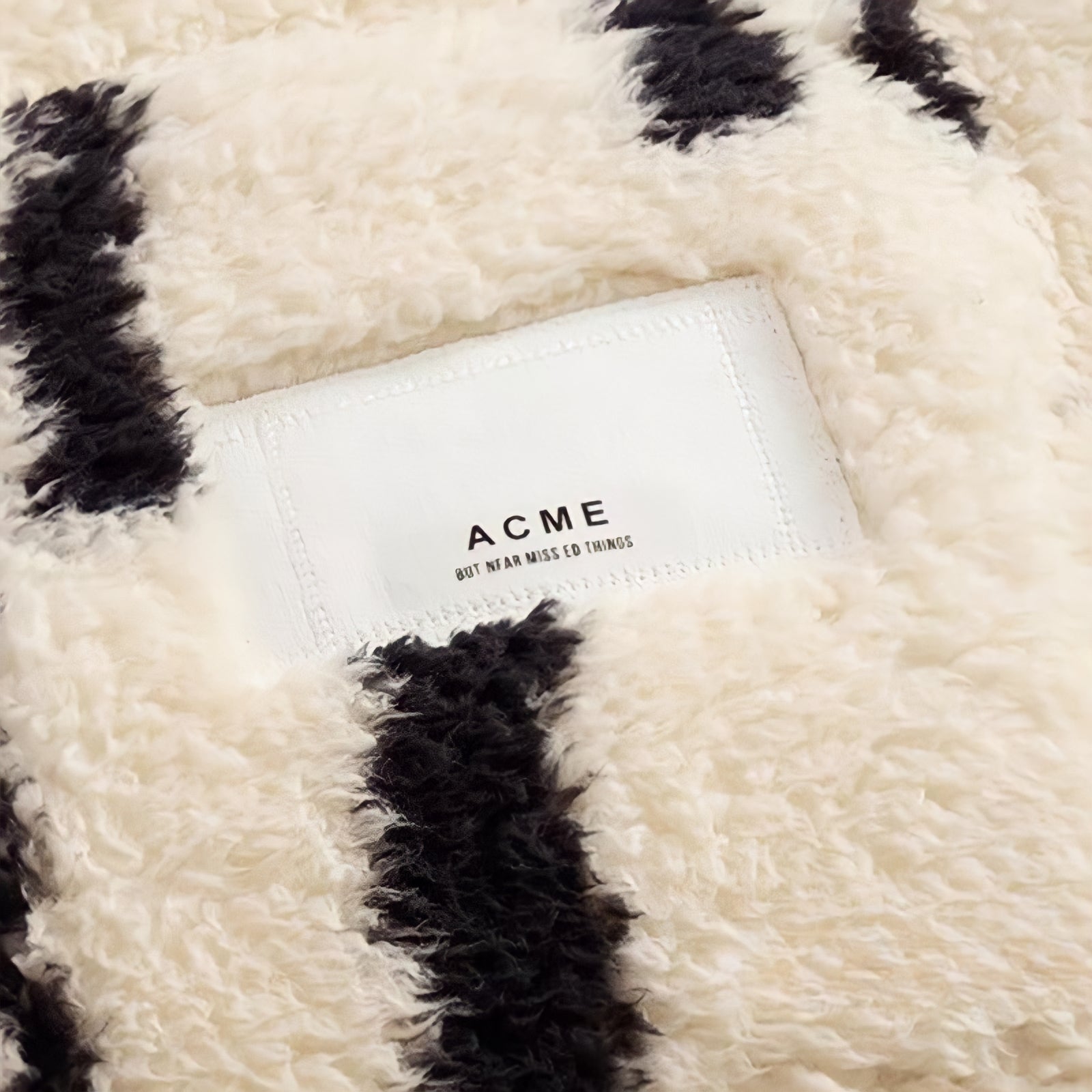 ヘビーふわもこストライプルームウェア