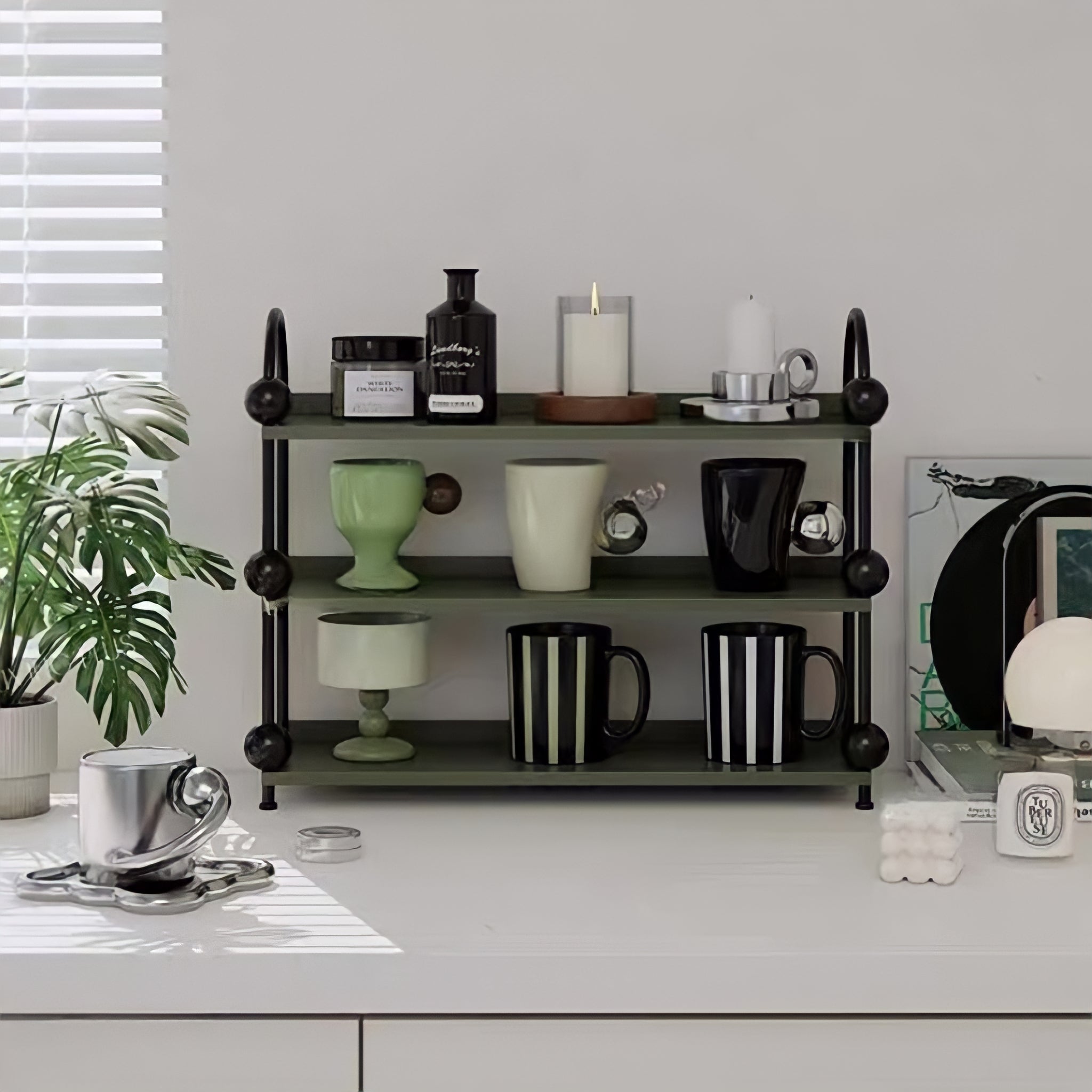 Creamy Color Candy Ball Shelf