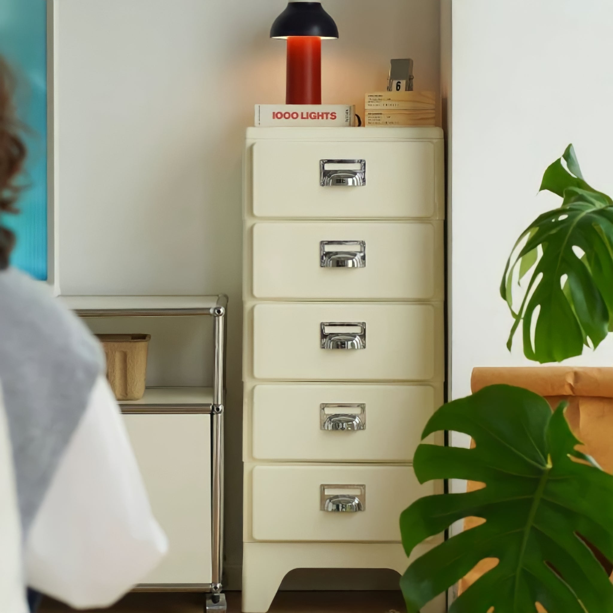 Retro modern cabinet