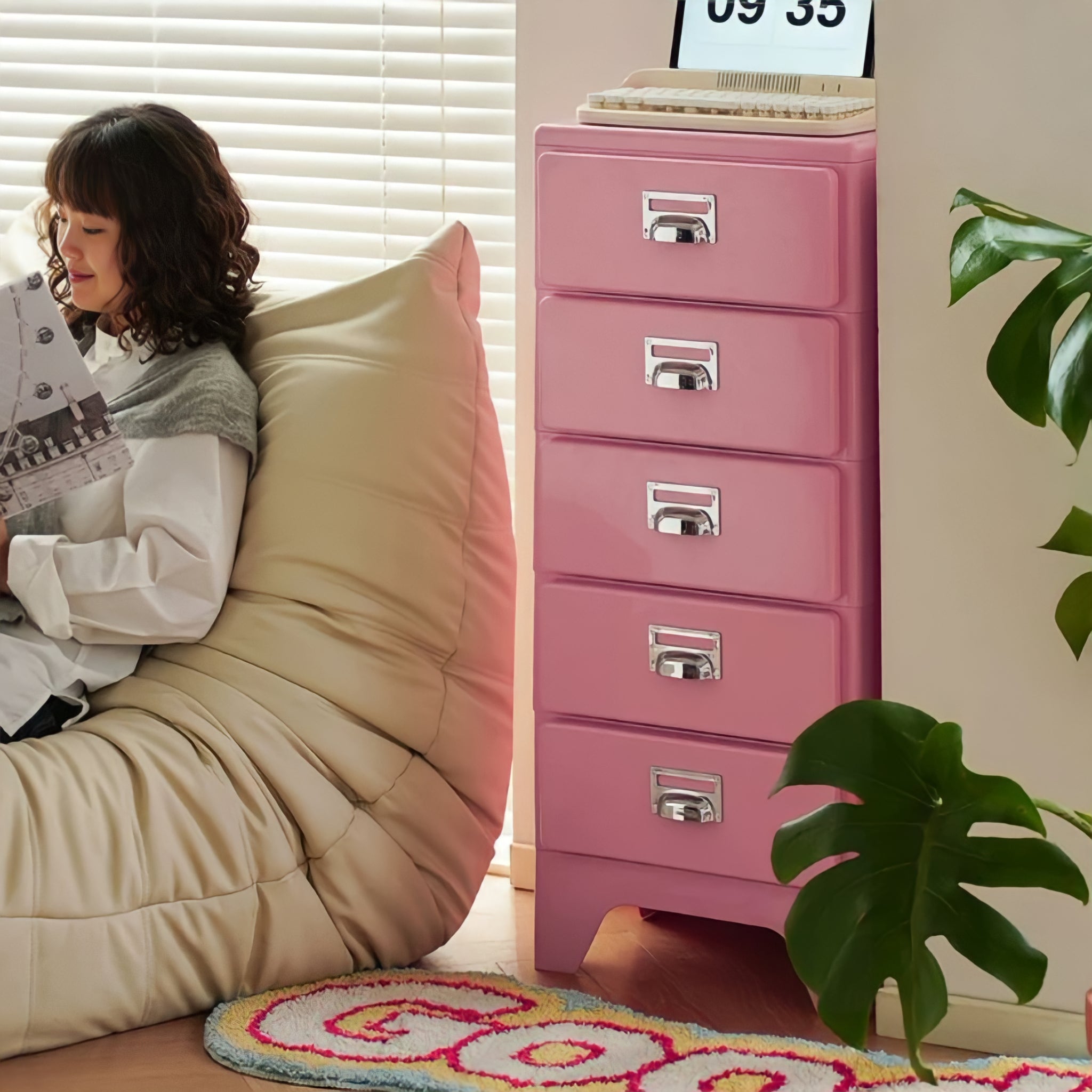 Retro modern cabinet