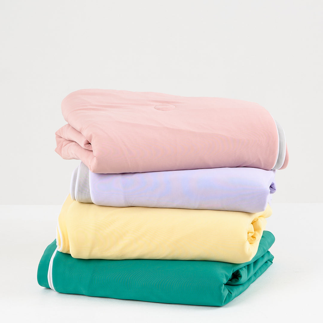 Colorful W-Color Antibacterial Cool Blanket, Dark Green And Gray
