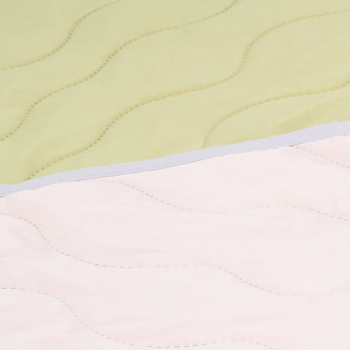 Double Color Cooling Quilt Pink Fruit Green