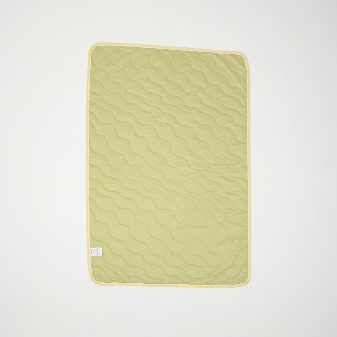Double Color Cool Quilt Green Custard