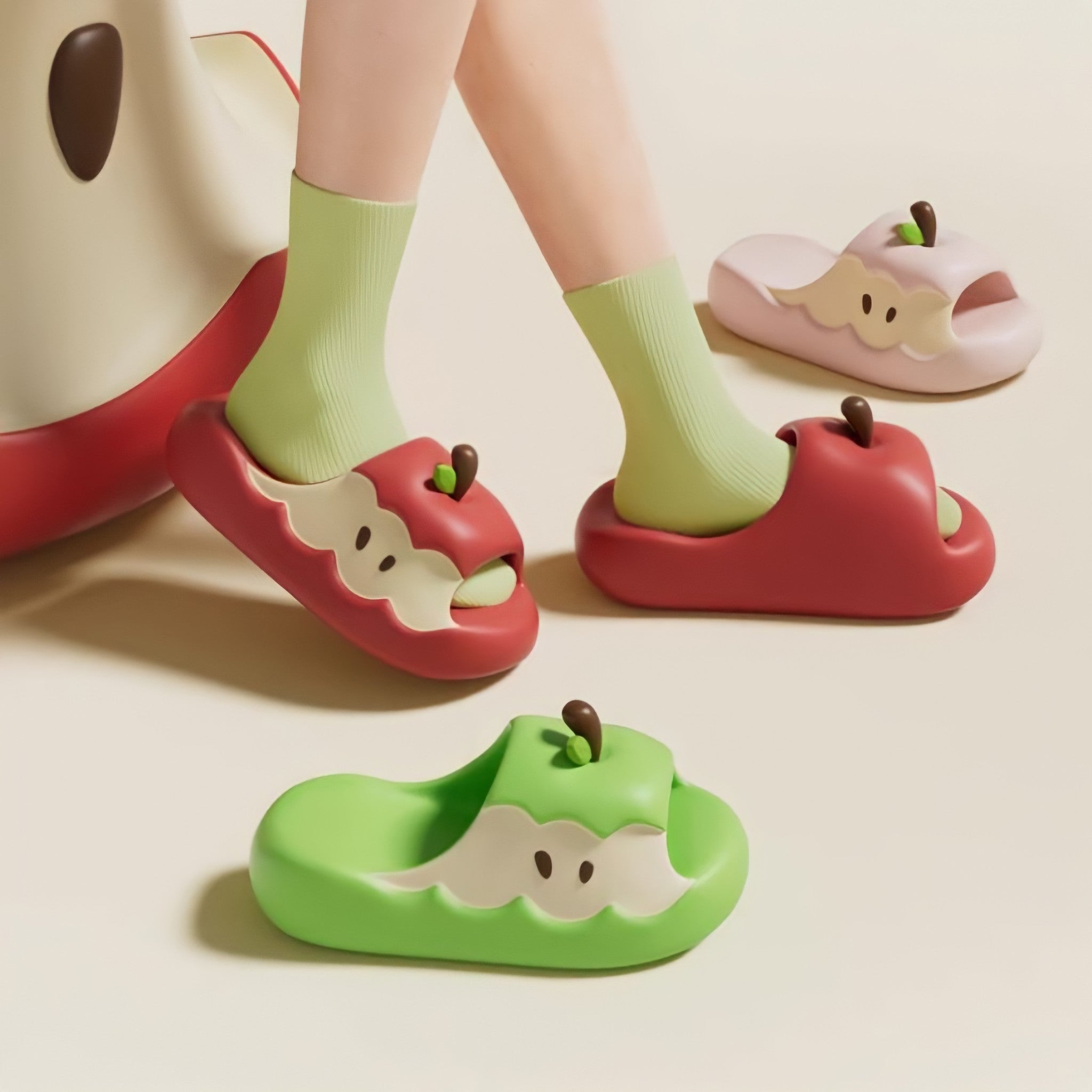 かじりりんごルームシューズ – kocol