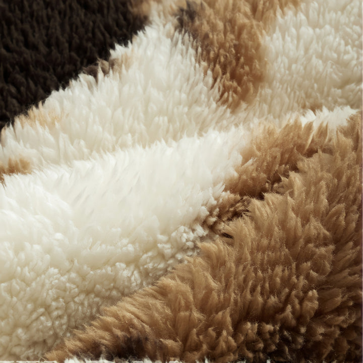 Fluffy cow pattern long cape 