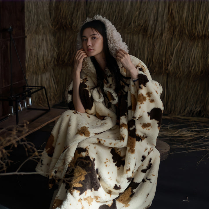 Fluffy cow pattern long cape 