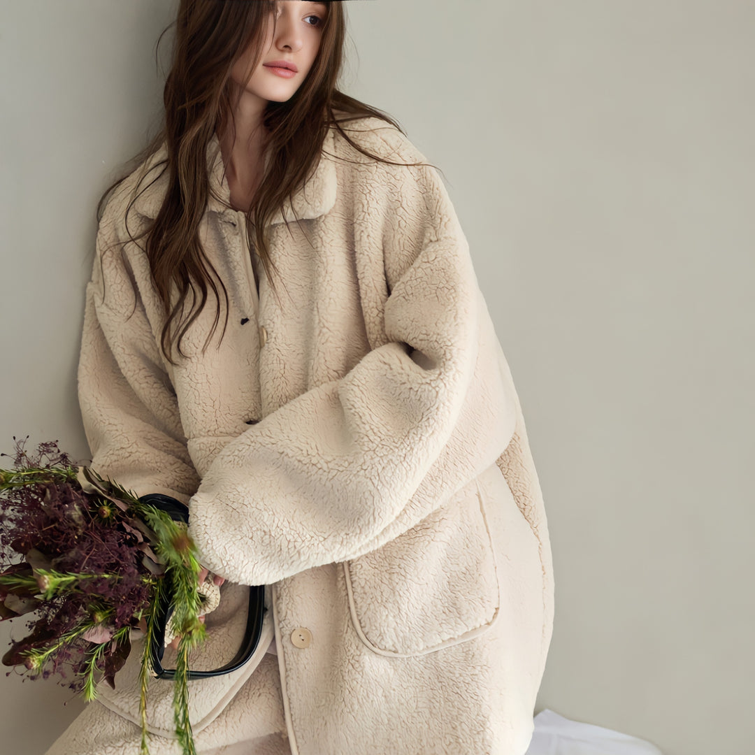 Fluffy boa loungewear with collar
