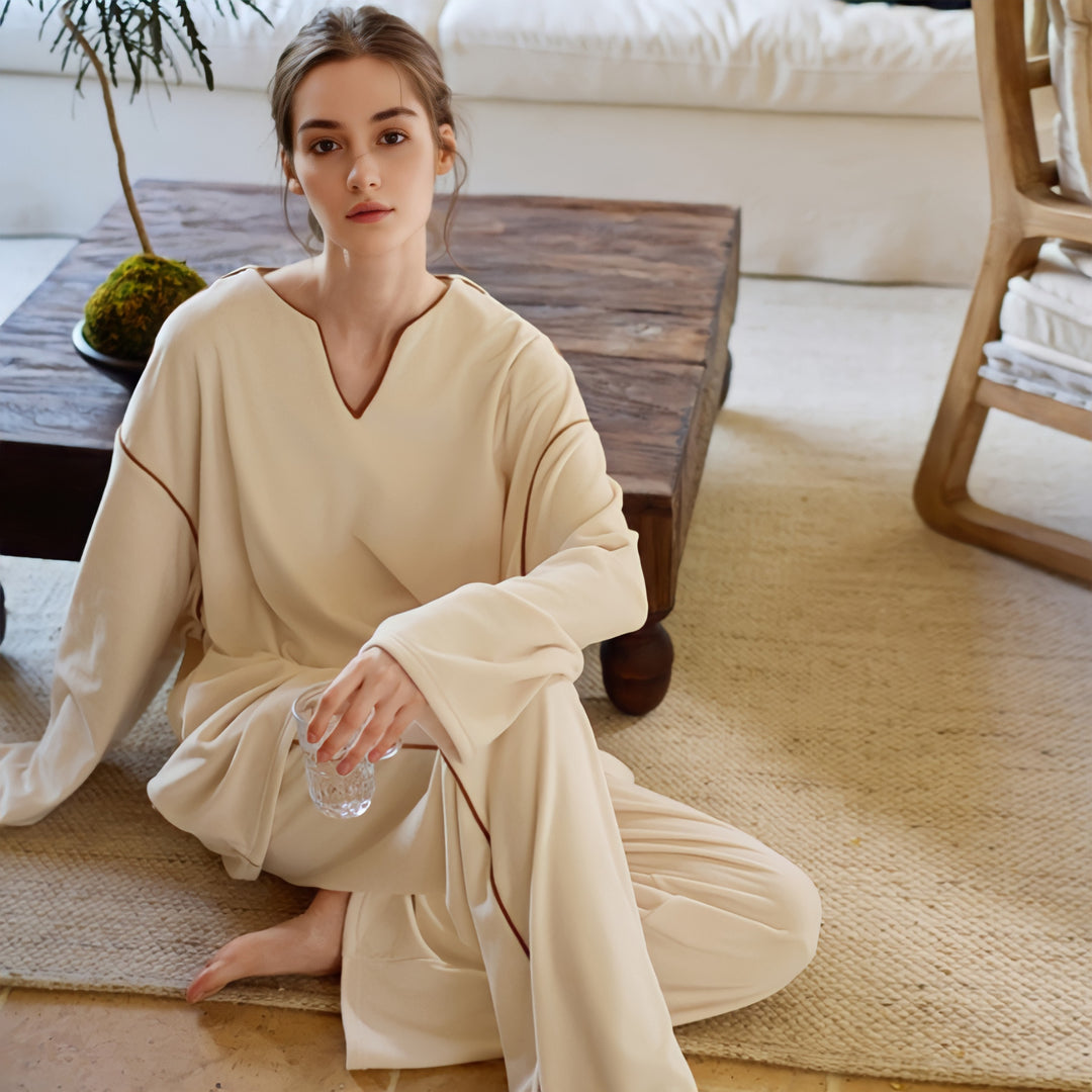 Smooth fleece piping loungewear