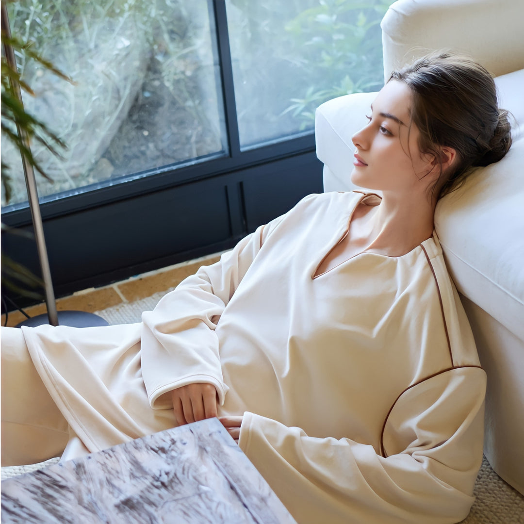 Smooth fleece piping loungewear