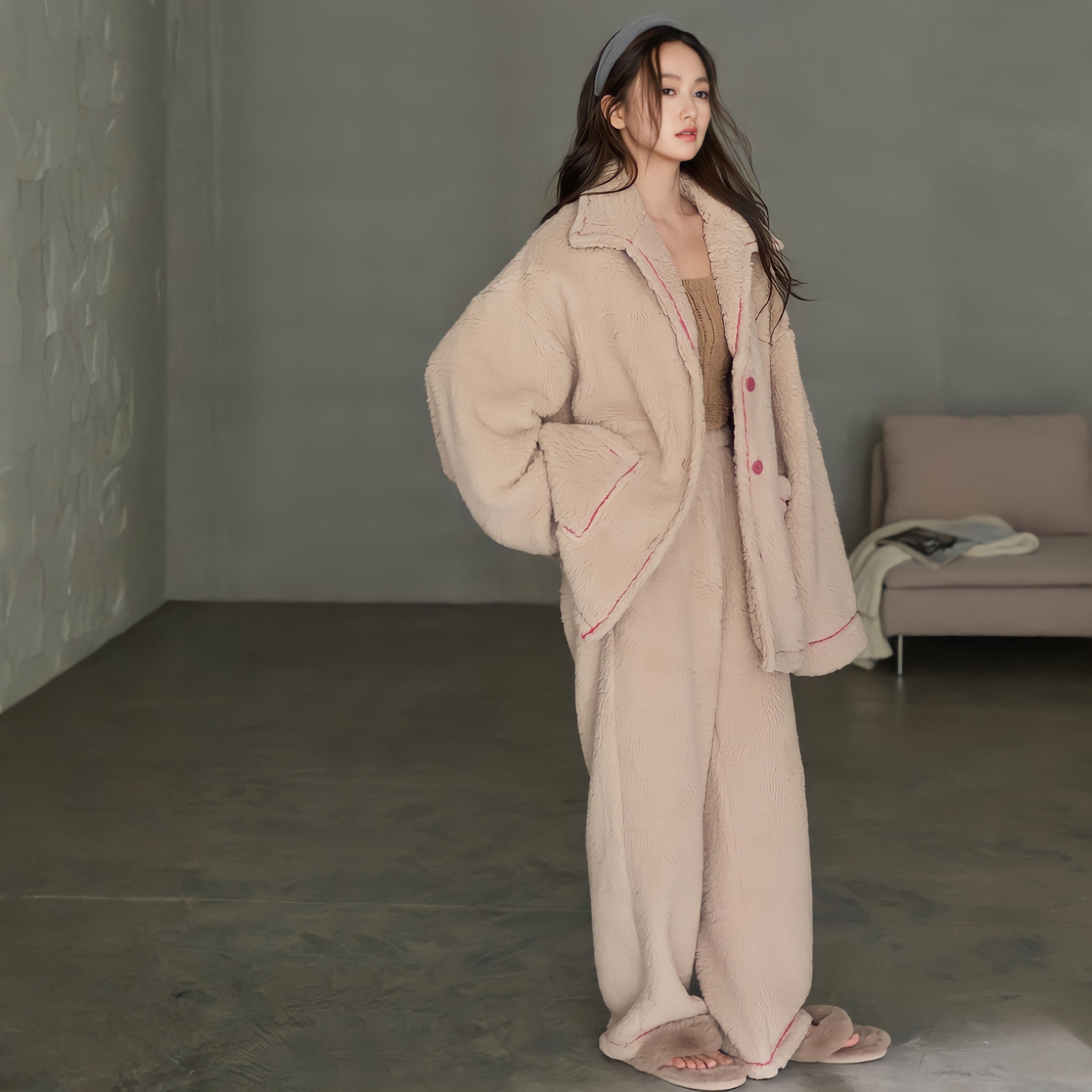 パイピング襟付きふわもこルームウェア