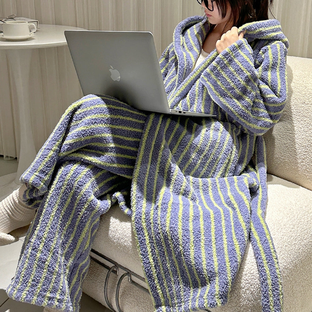 ストライプパターンふわもこローブセット パープルイエローロング