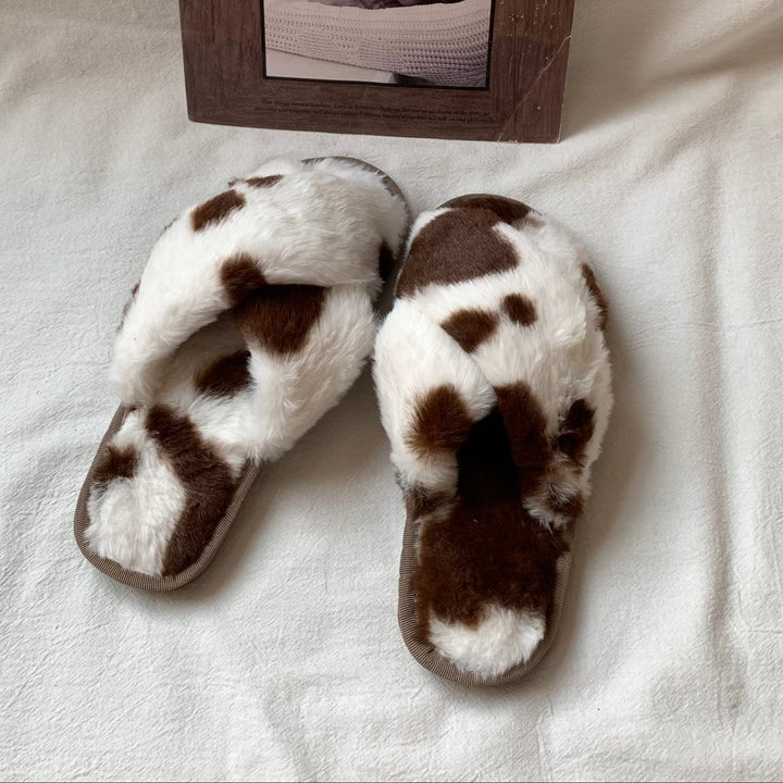 ふわふわカウ柄ルームシューズ ブラウン