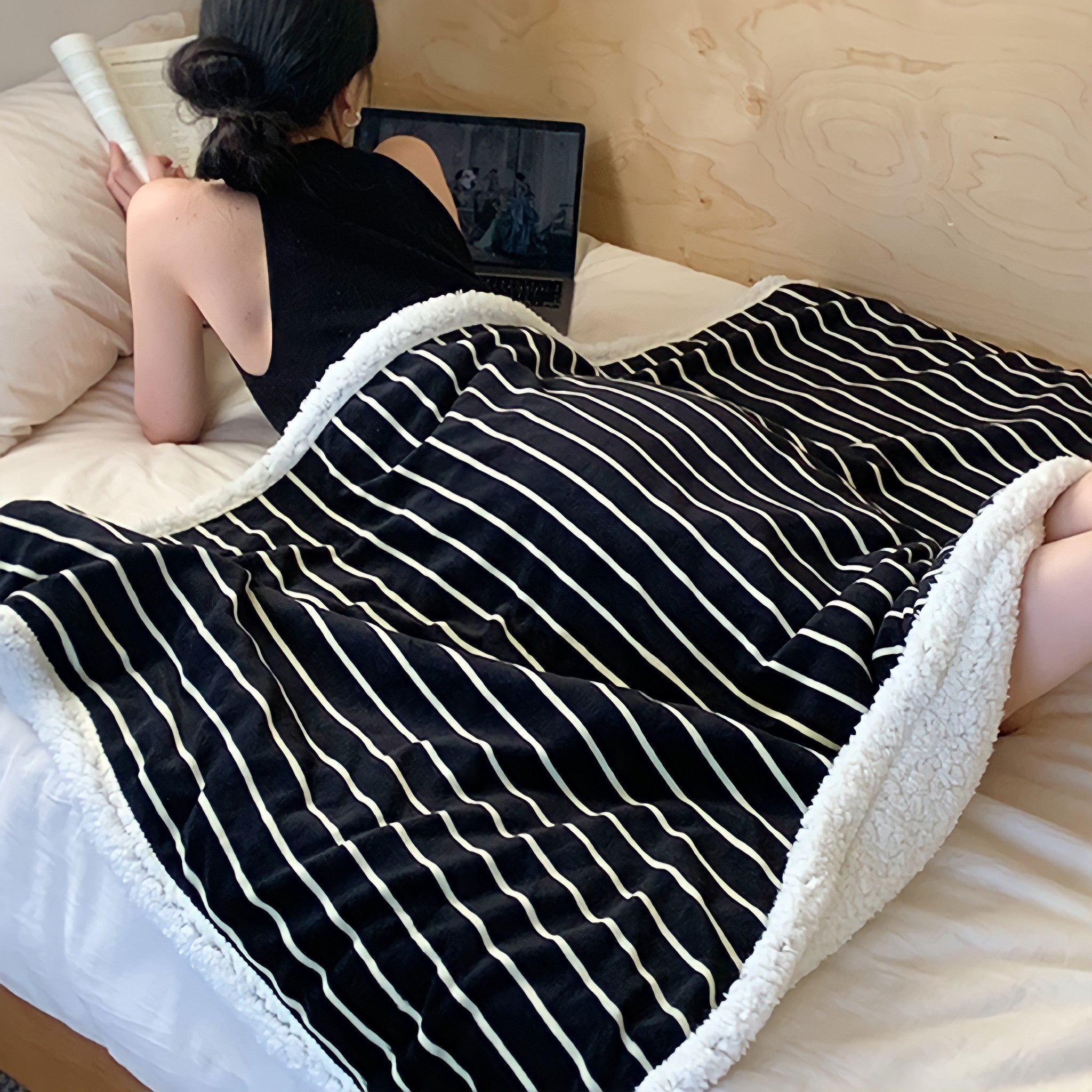 Striped Fleece Boa Blanket in Black