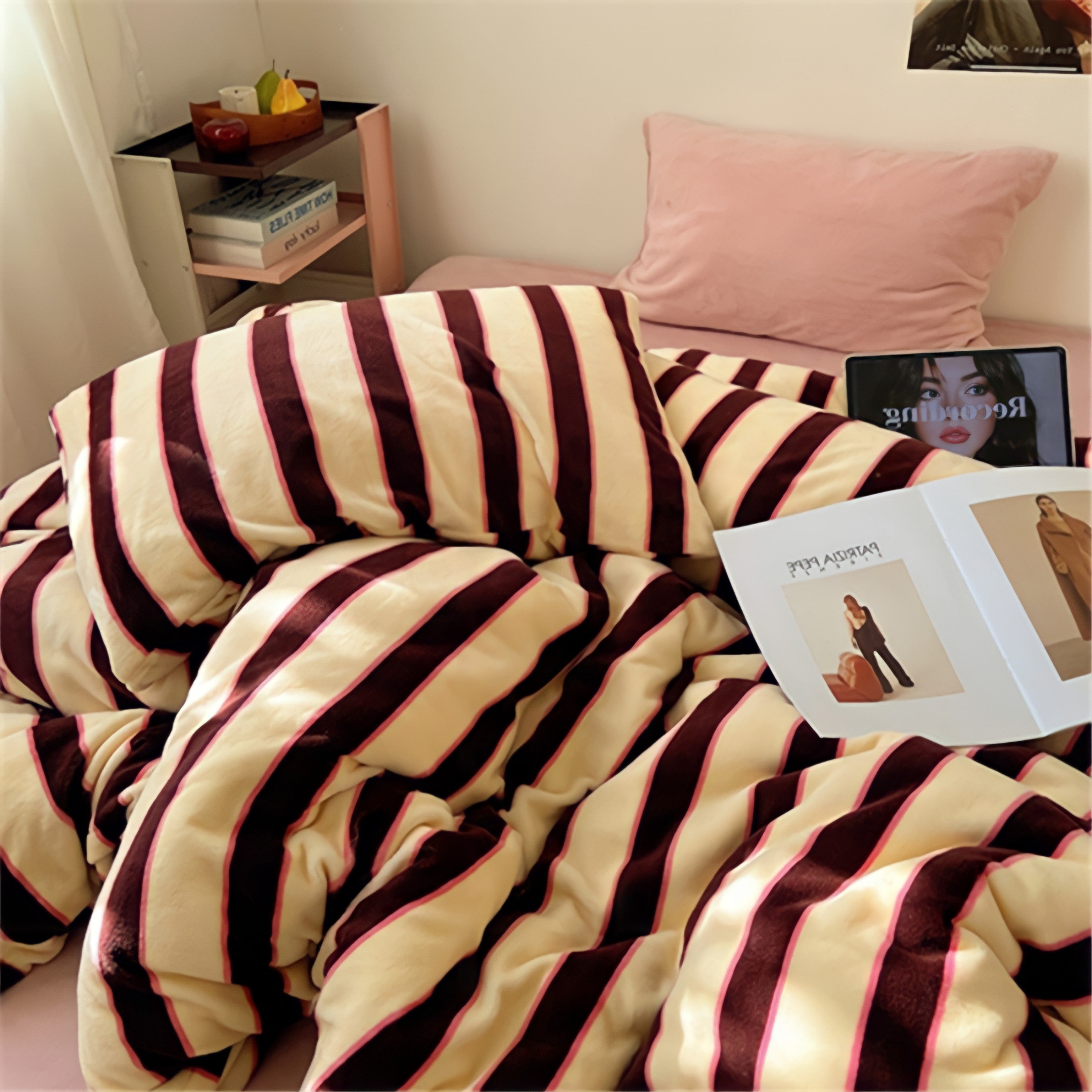 Striped Milk Fleece Bedding Set, Raspberry