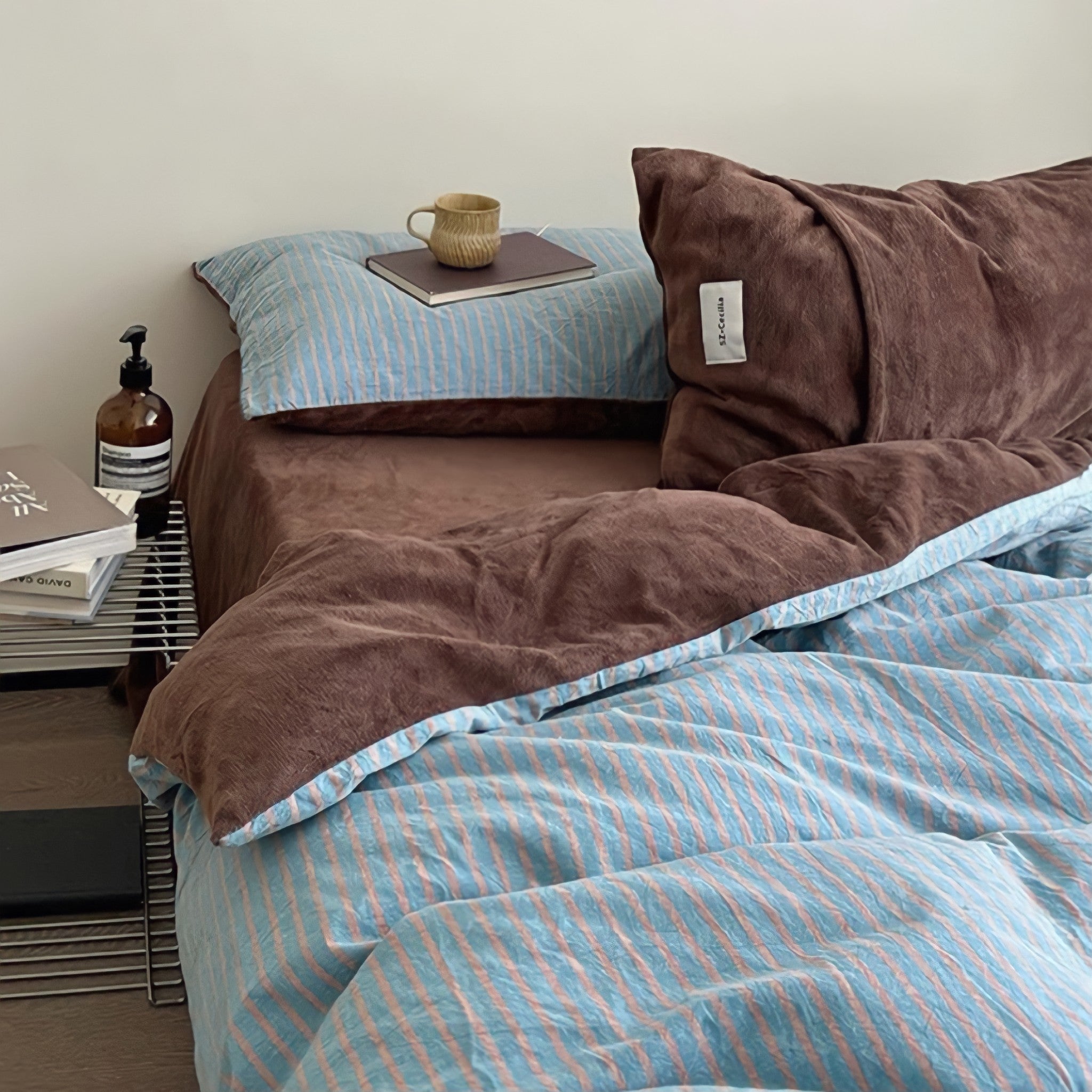 Retro Striped Fleece Bedding Set in Blue Coffee