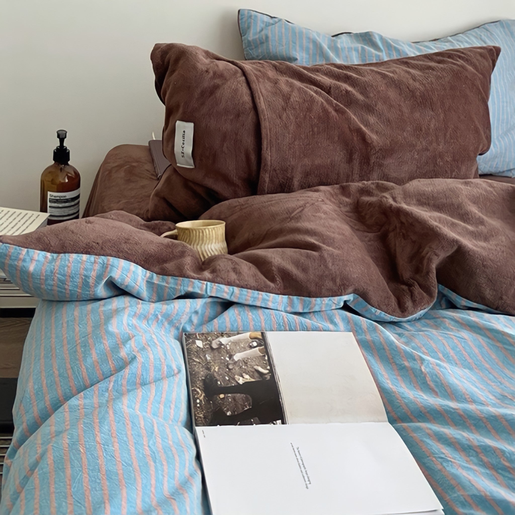 Retro Striped Fleece Bedding Set in Blue Coffee