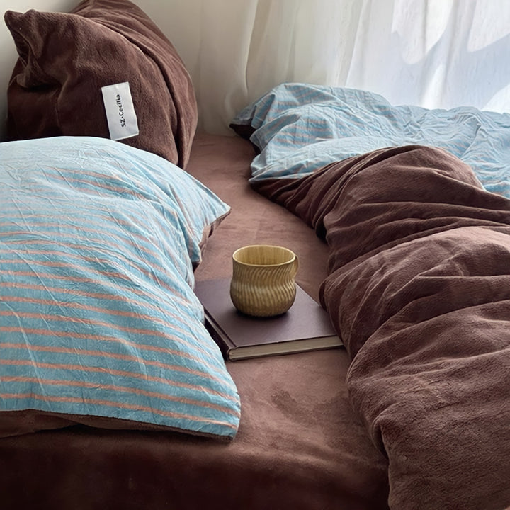 Retro Striped Fleece Bedding Set in Blue Coffee