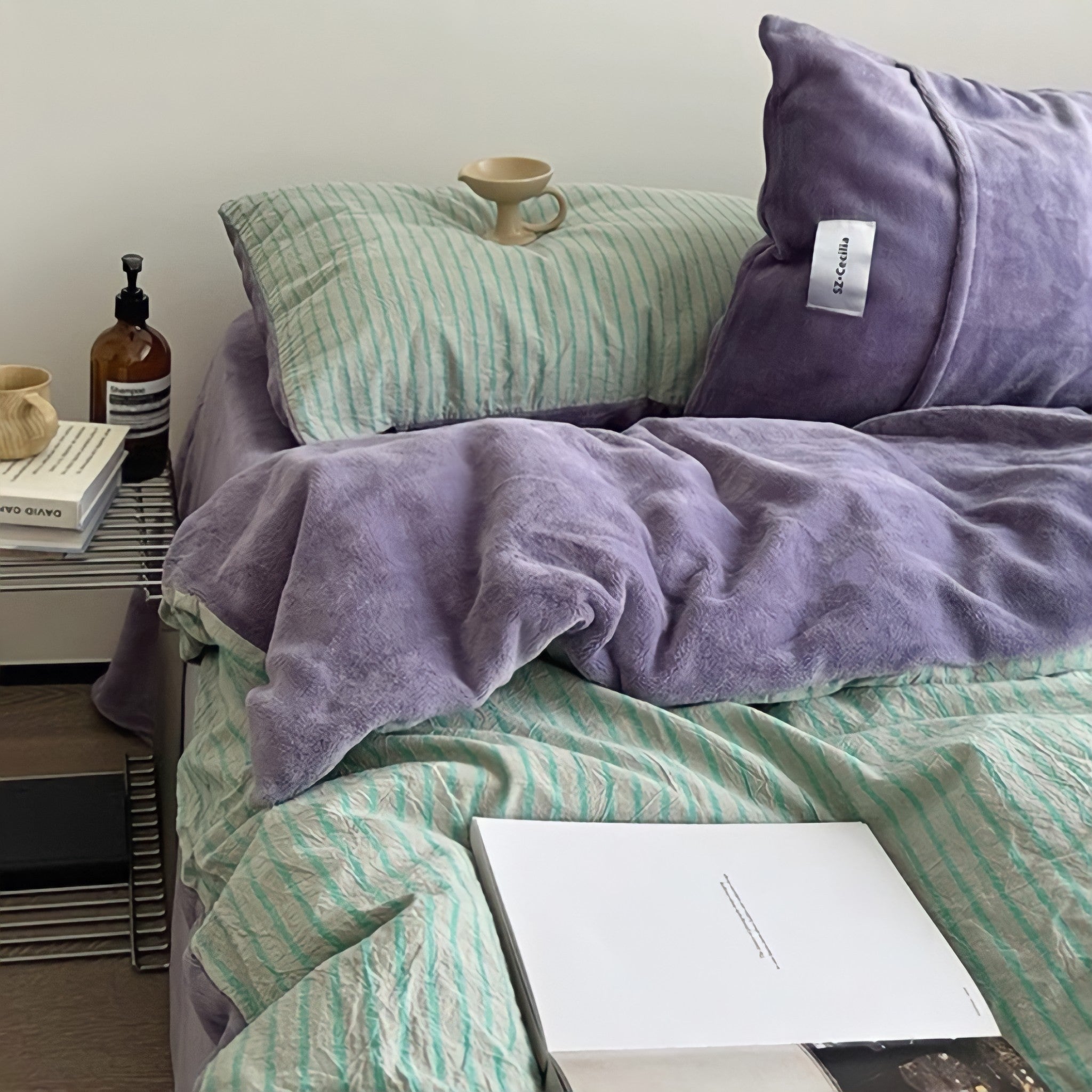 Retro Striped Fleece Bedding Set in Green Purple