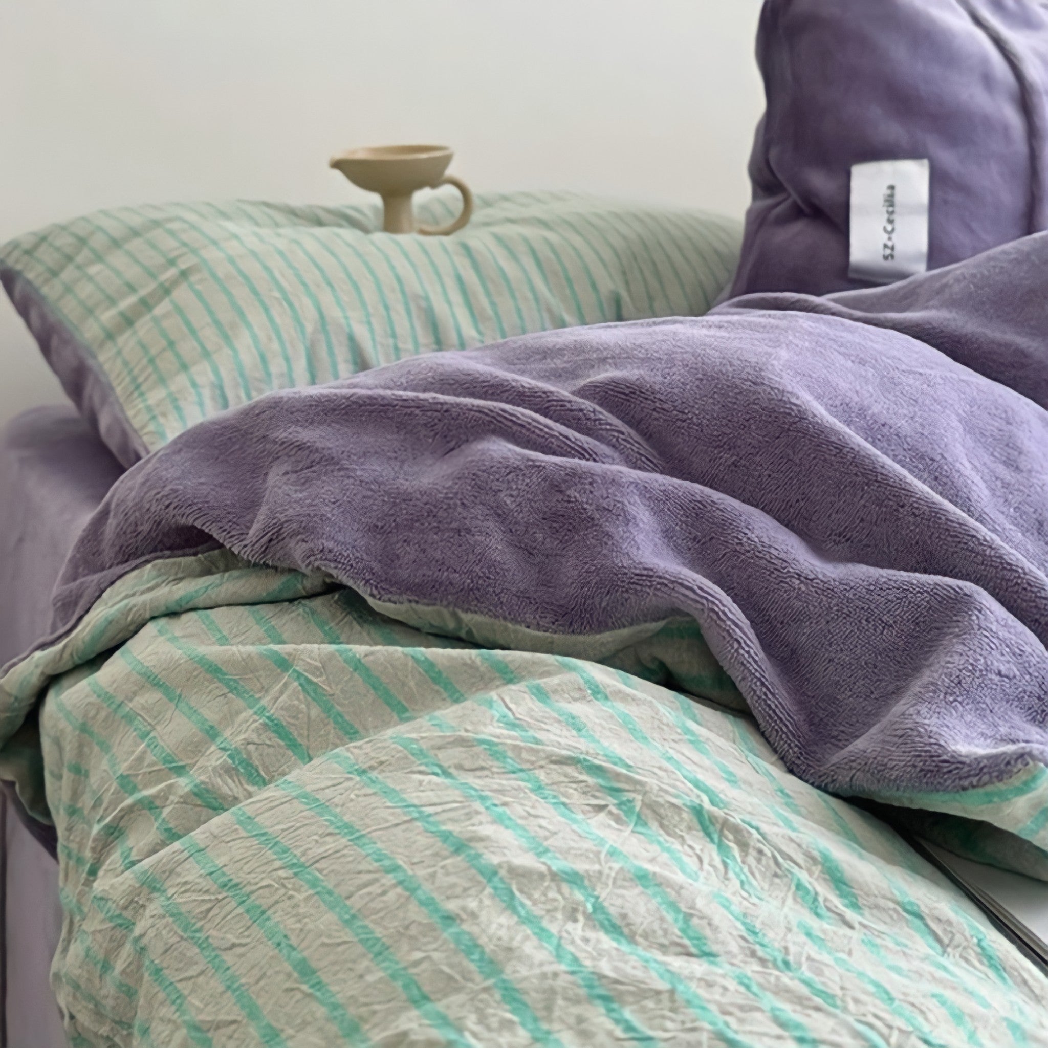 Retro Striped Fleece Bedding Set in Green Purple