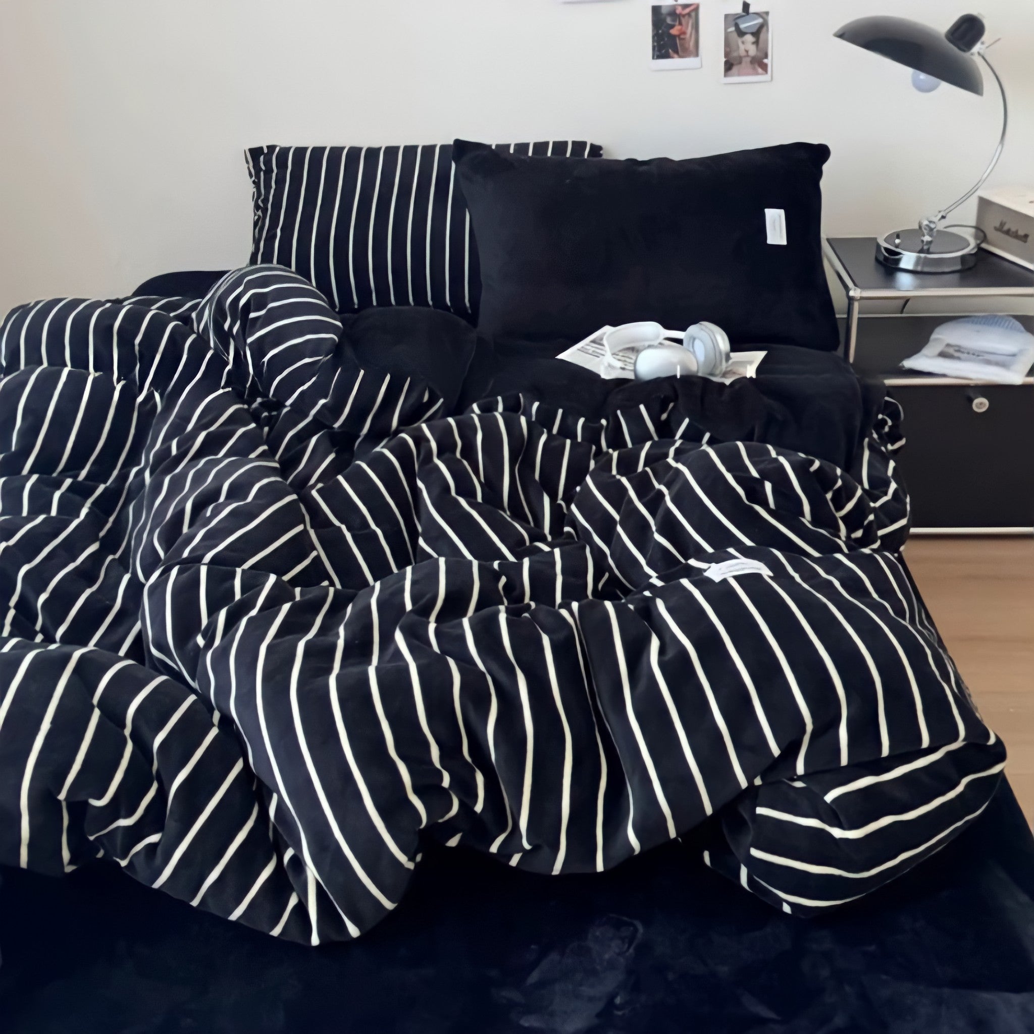 Pinstripe Fleece Bedding Set, Black
