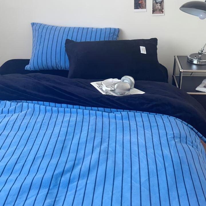 Pinstripe Fleece Bedding Set, Blue