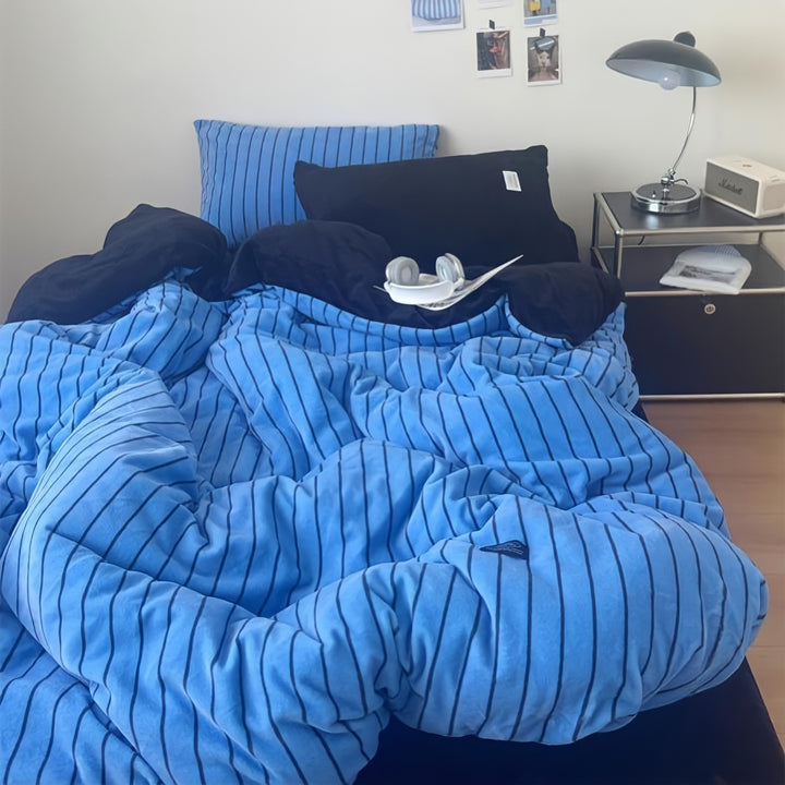 Pinstripe Fleece Bedding Set, Blue