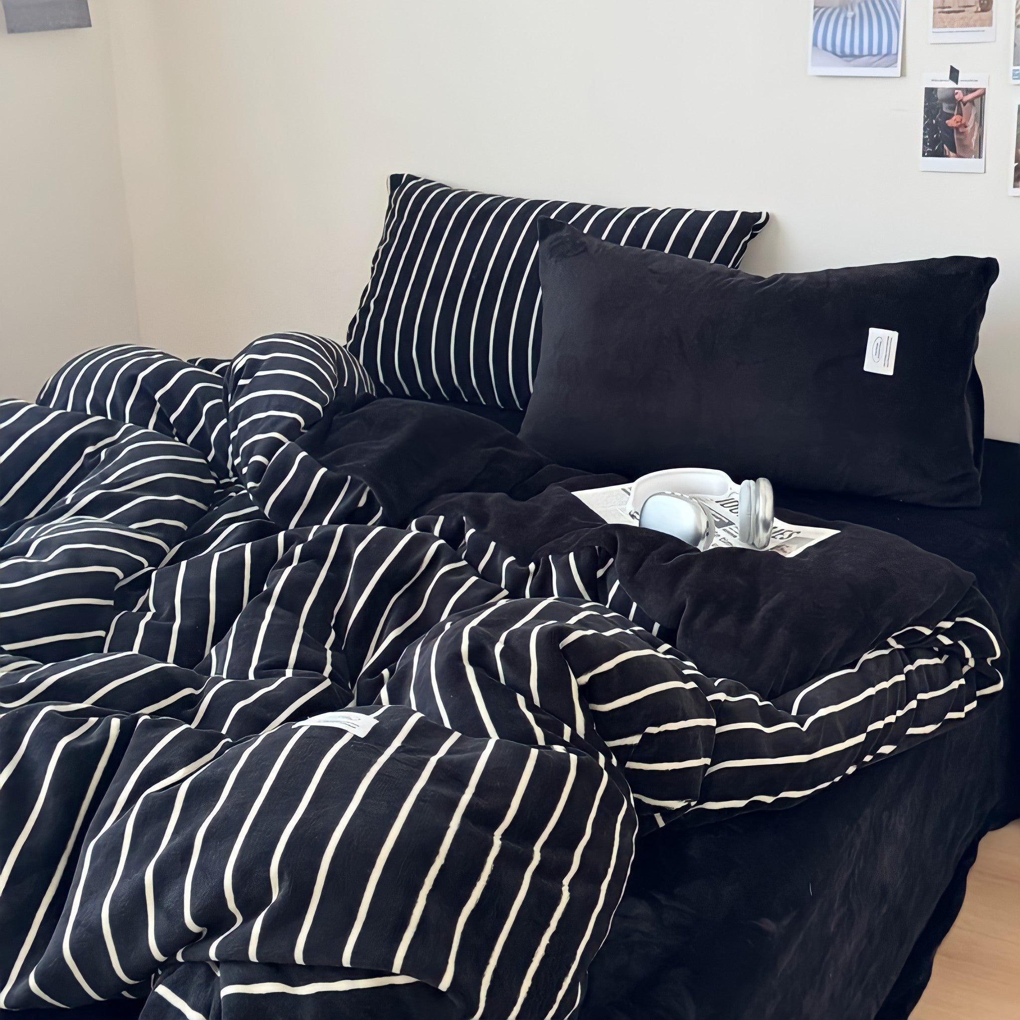 Pinstripe Fleece Bedding Set, Black