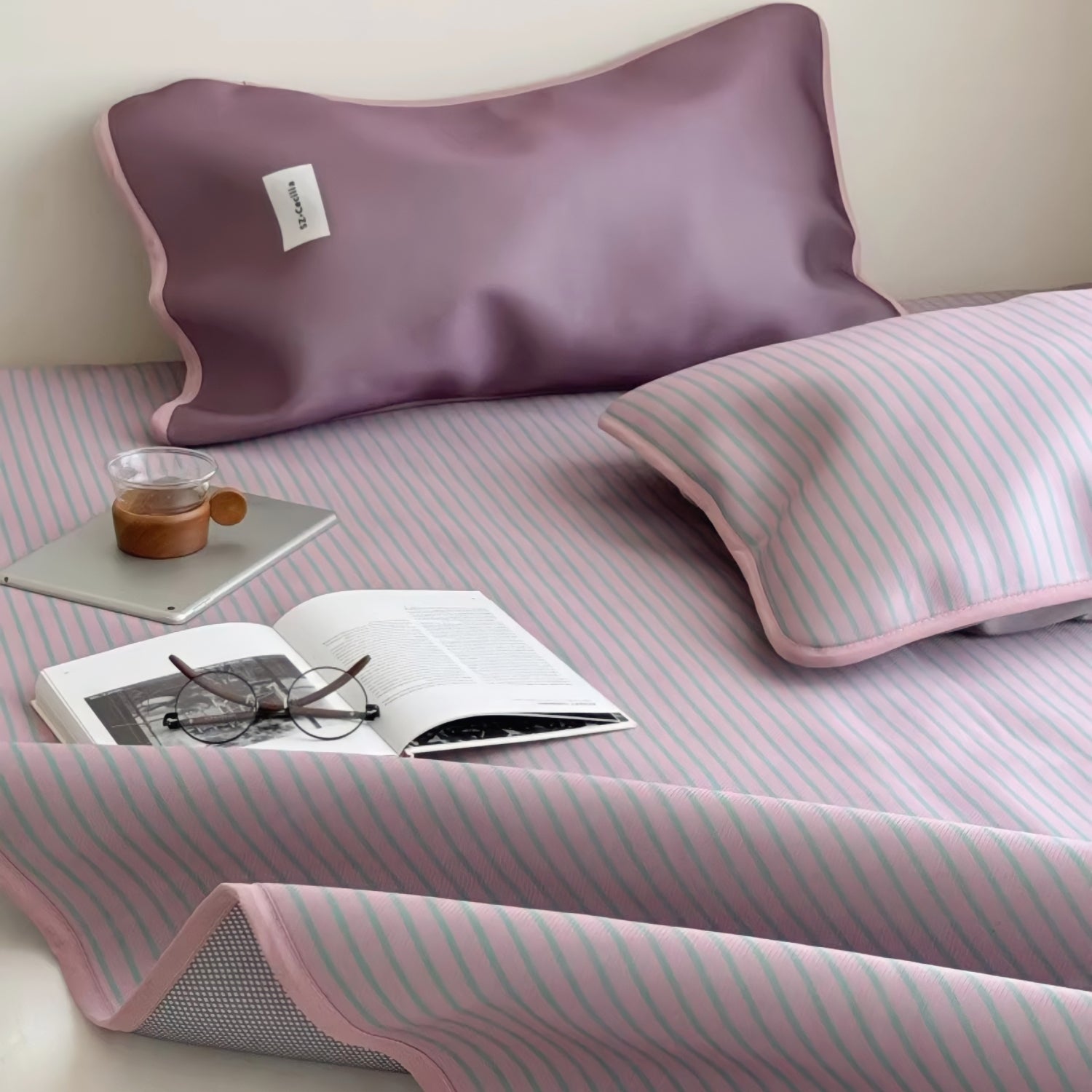 Soft Cool Ice Silk Stripe Mat Set 